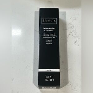 Revision Skincare Triple-Action Exfoliator - Black